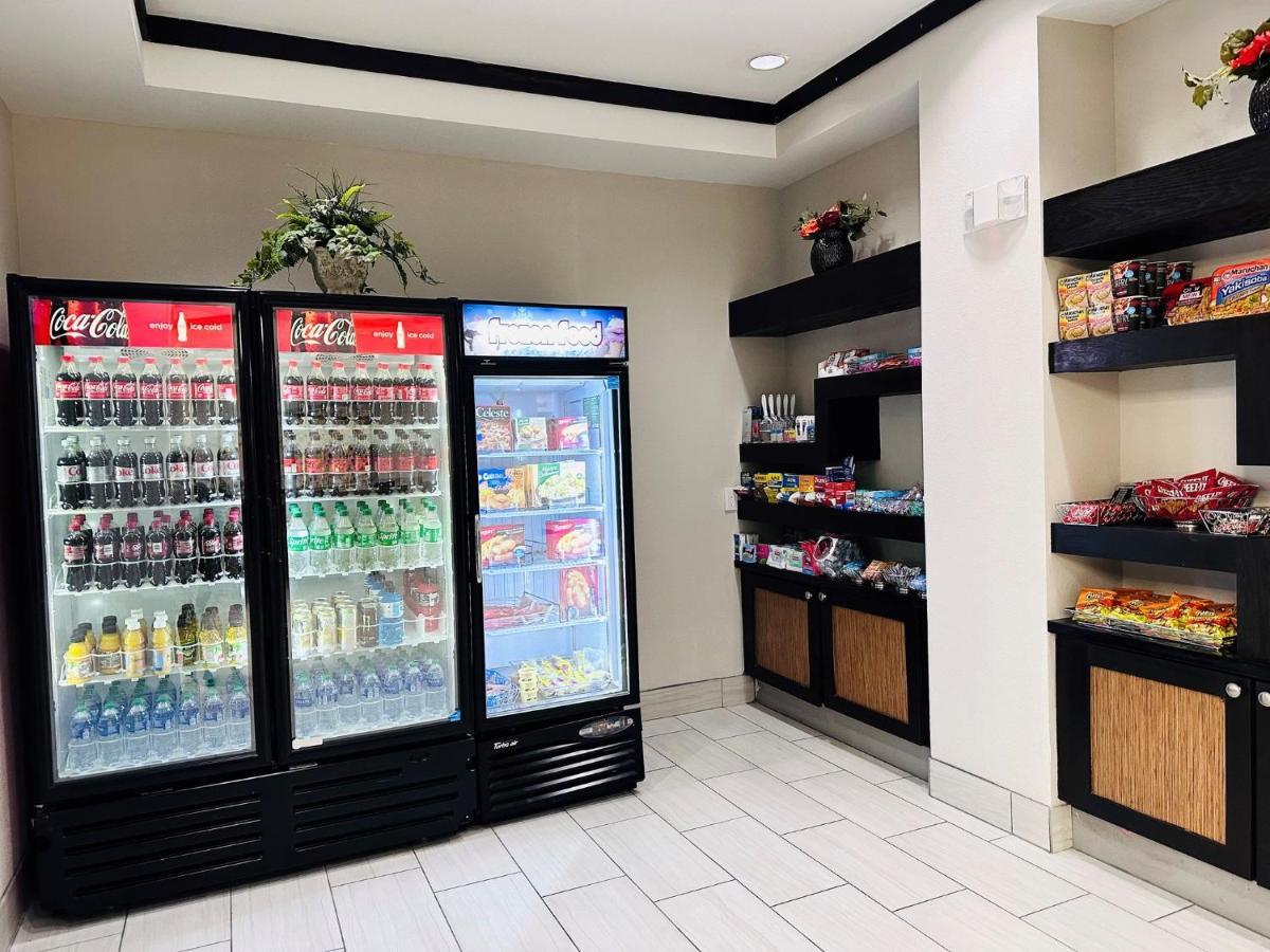 Holiday Inn Express & Suites Houston East - Baytown, An Ihg Hotel Екстериор снимка