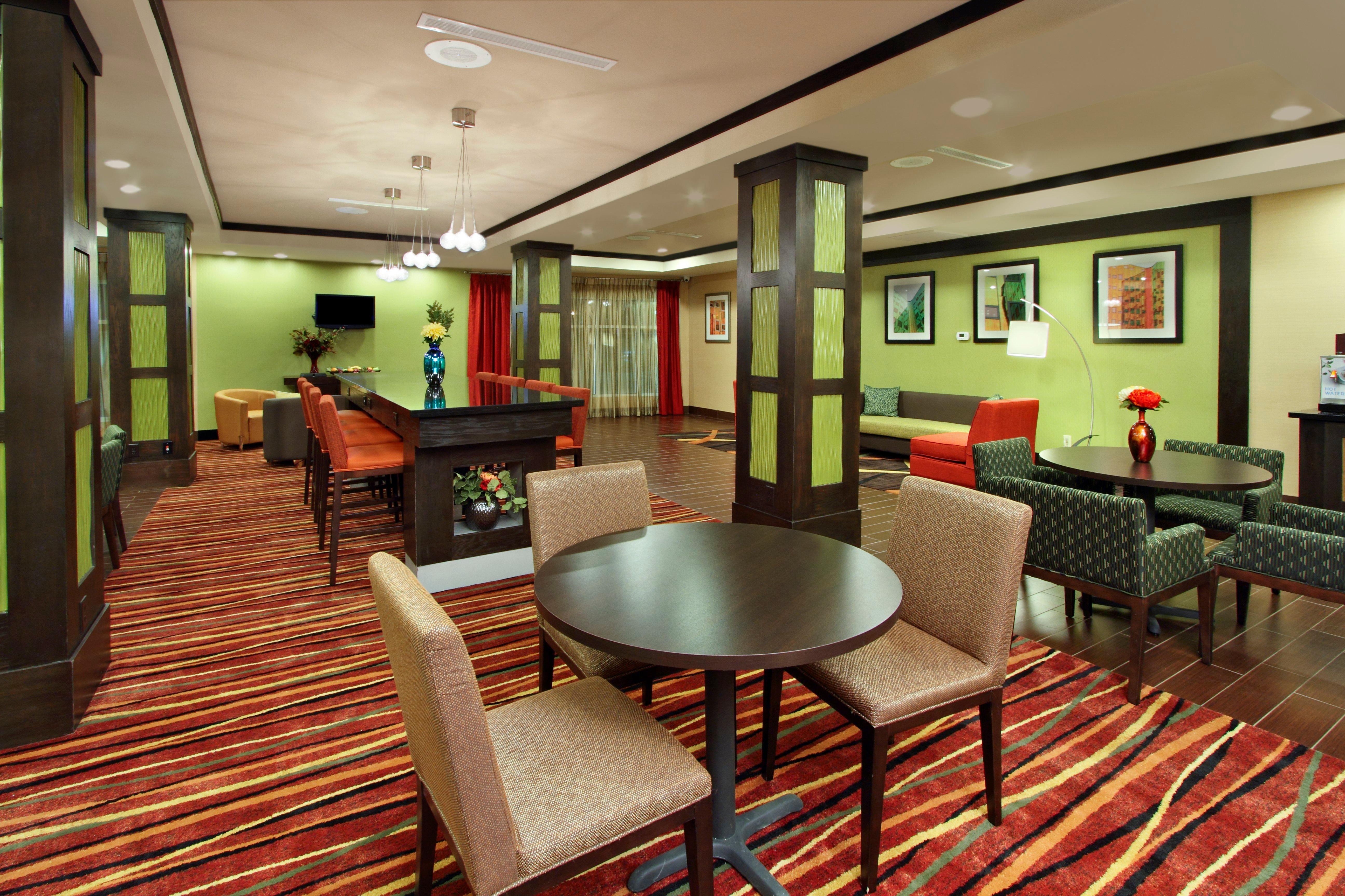 Holiday Inn Express & Suites Houston East - Baytown, An Ihg Hotel Екстериор снимка